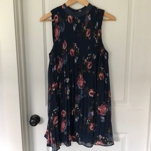 Floral high neck minipleat babydoll dress